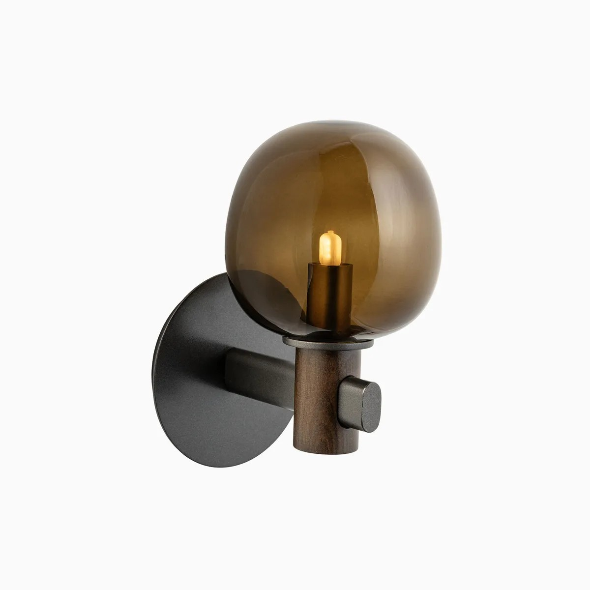 Oscar Wall Light